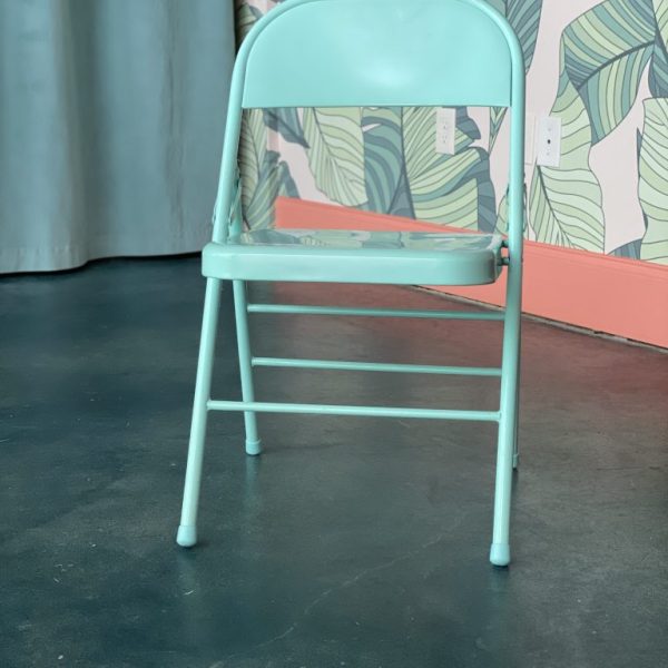1 Additional Chair